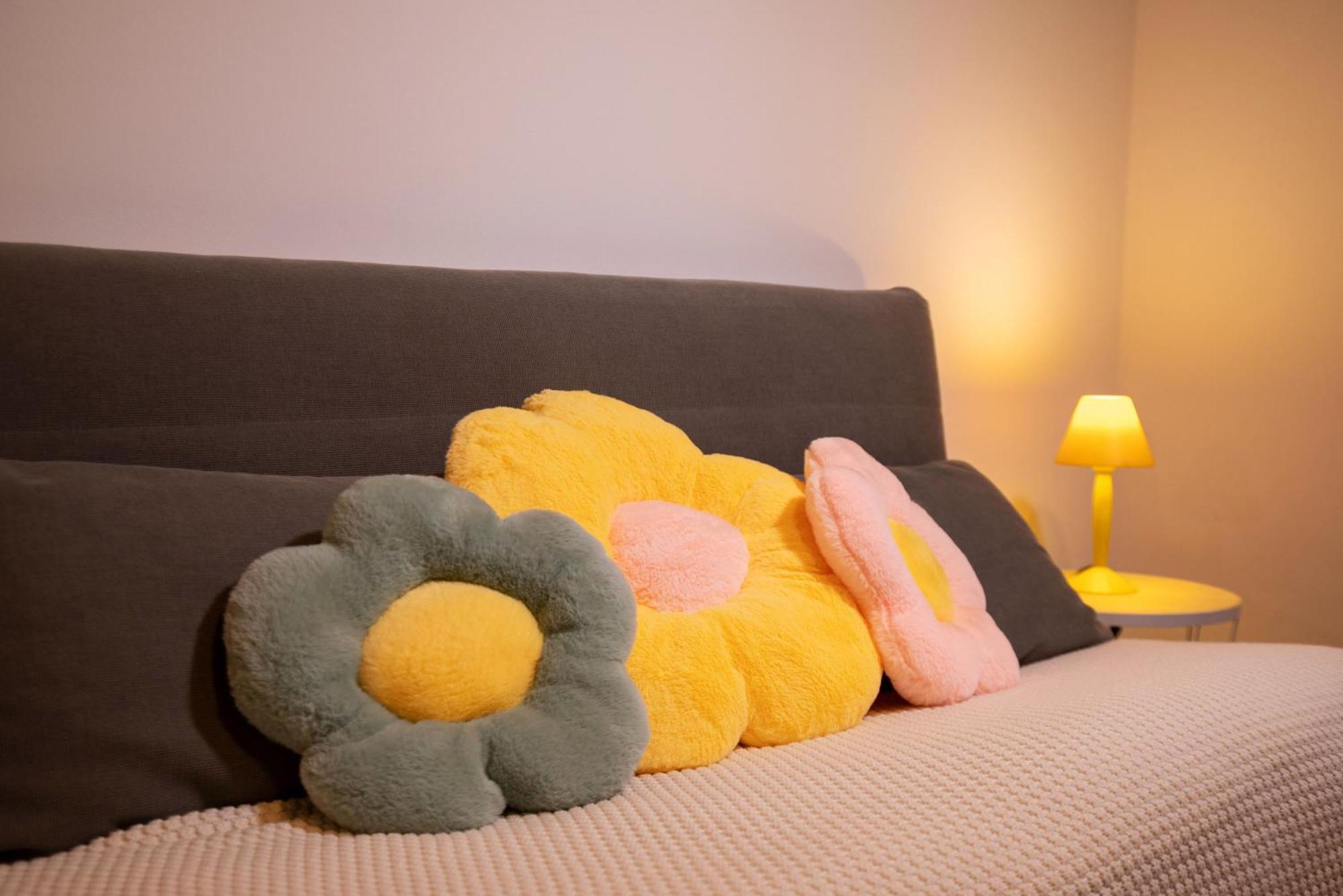 Baby Art Apartment Arona Buitenkant foto